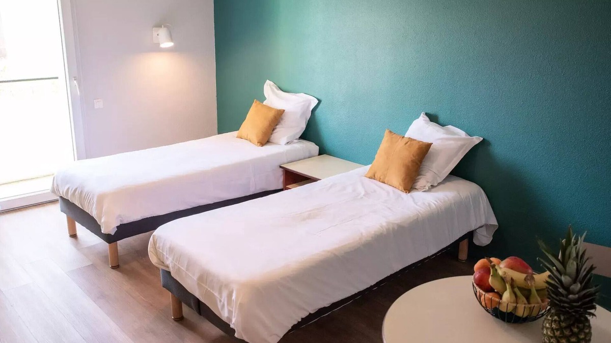 Lambezellec Apartment | Apart'Hotel Brest - Studio 2 People Twin Balcony