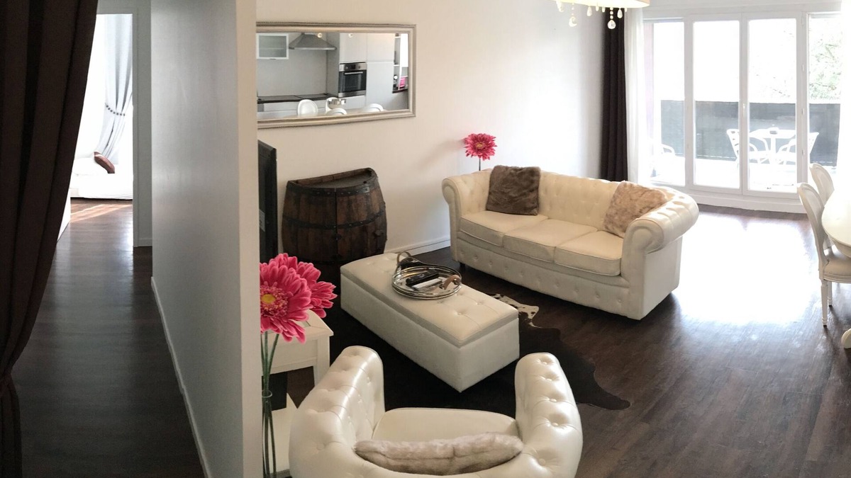 Ferney-Voltaire Apartment | Apart near Airport, Palexpo, UN, WHO, ICRC, ILO, Cern, Arena/3 beds - 2 baths