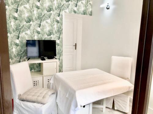 Quartier de Javel Apartment | Apart Privé Parisien LA CASITA avec cuisine équipe -St charles - Near beaugrenelle -Tour Eiffel 75015 PARIS Bel emplacement !