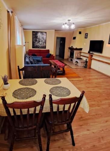 Kamienna Gora Apartment | Apartament Alcatraz 90m z kominkiem Kamienna Góra