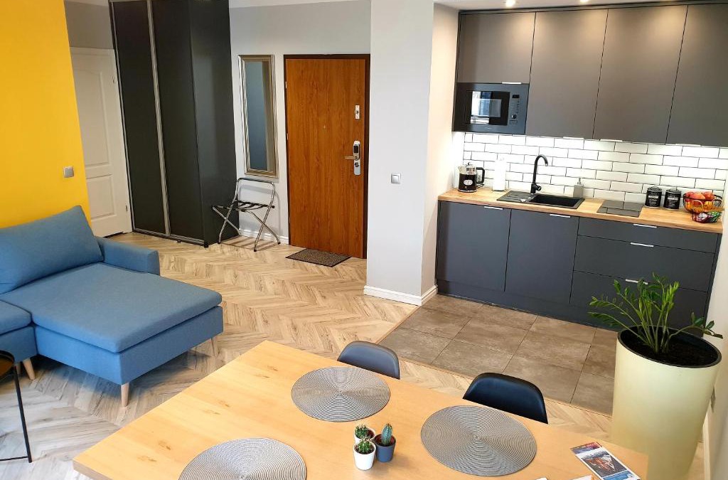 Legnica Apartment | Apartament Bilsego od Hotelu Kamieniczka