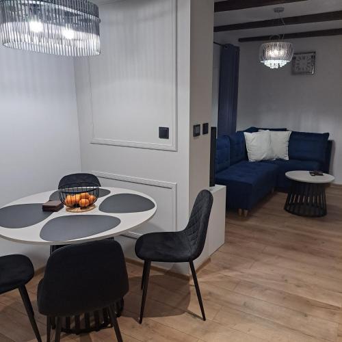 Boguszow-Gorce Apartment | Apartament Gołębiewscy
