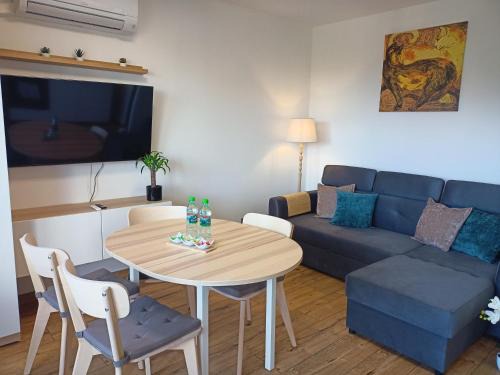 Gliwice Apartment | Apartament Kozielska z balkonem i klimatyzacją