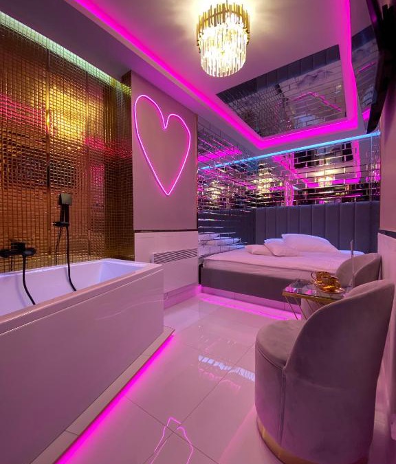 Gniezno Apartment | Apartament "Love Paradise" Centrum z dużą wanną dla Dwojga