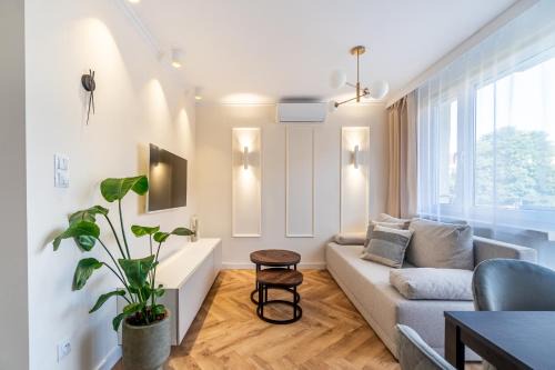 Kedzierzyn Kozle Apartment | Apartament Przyjemny, Klimatyzacja, PW INVEST HOME