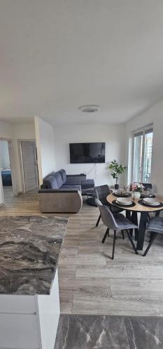 Elblag Apartment | APARTAMENT REGAL PARK 59 Elbląg