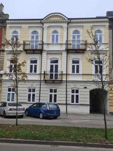 Siedlce Apartment | Apartament w Kamienicy 13