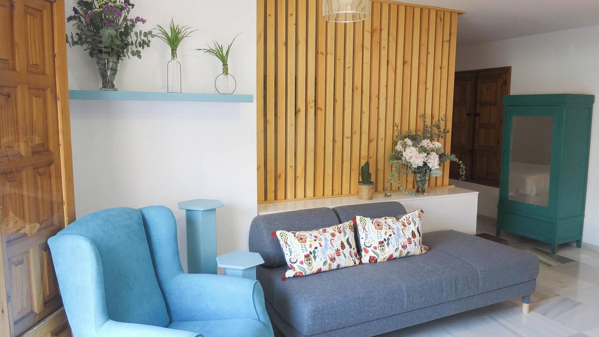 Santa Marina Apartment | Apartamento 1 Dormitorio with Wi-Fi, A/C & Terrace
