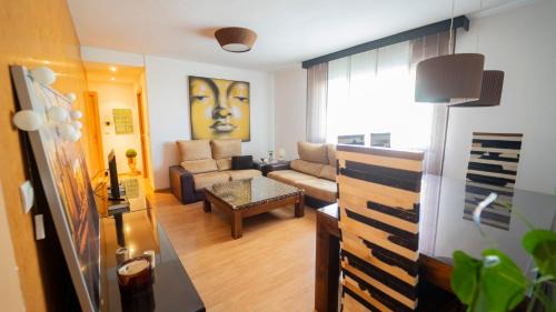 Alhendin Apartment | Apartamento Alhambra a 8 minutos Granada, con Parking y Piscina