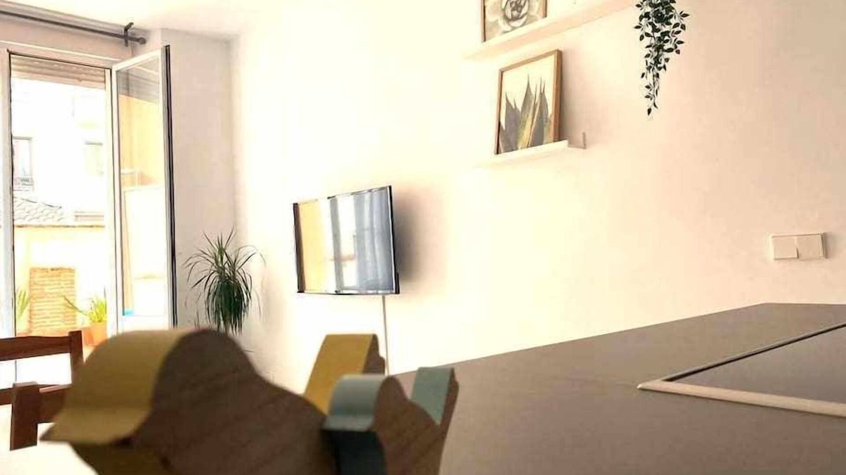 Old Town Apartment | Apartamento con Terraza en el Casco Antiguo de Pamplona - Ayla San Fermín