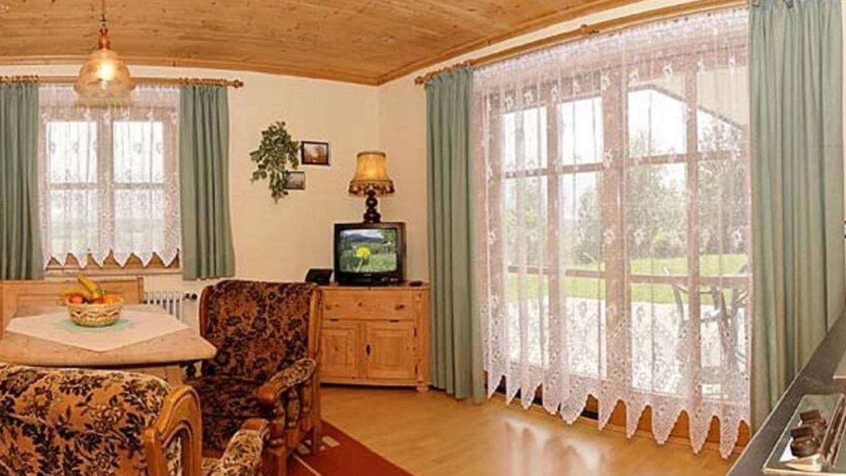 Spiegelau Apartment | Apartamento en el Sótano con una Gran Terraza