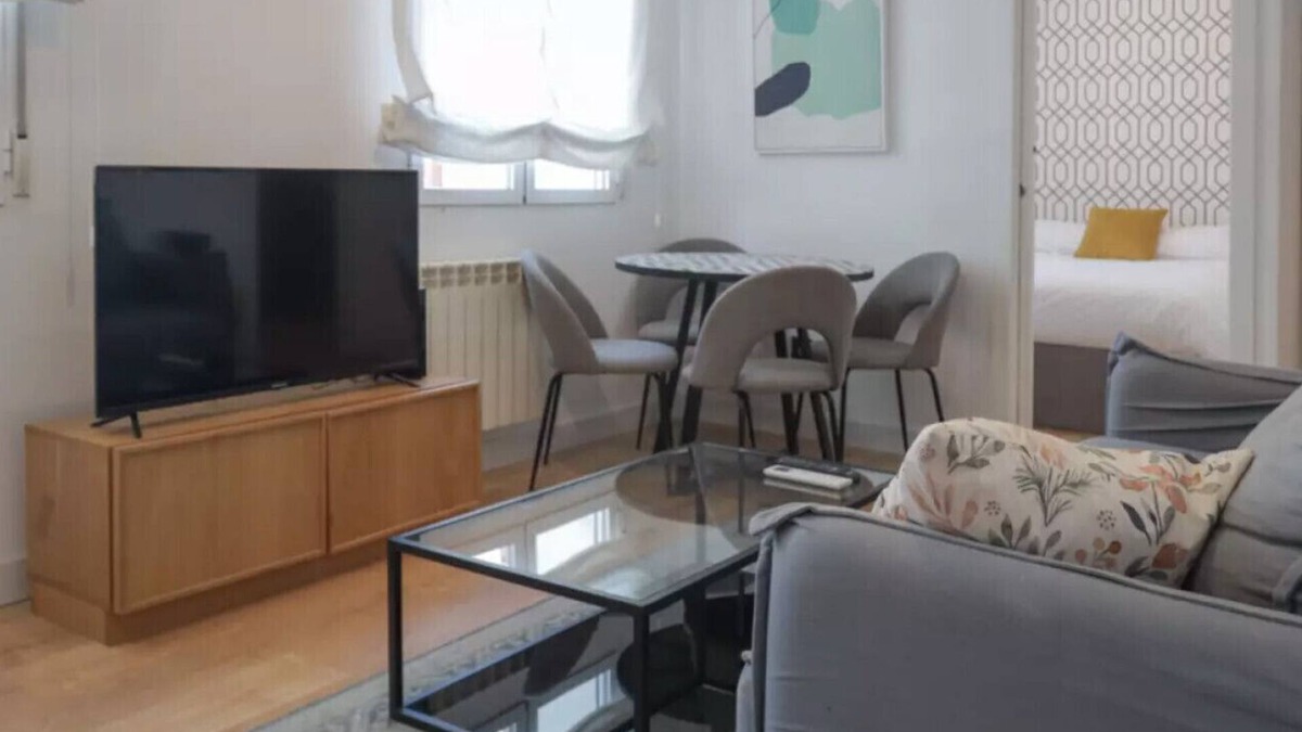 Puerta del Angel Apartment | Apartamento exterior de una habitación en Madrid Río