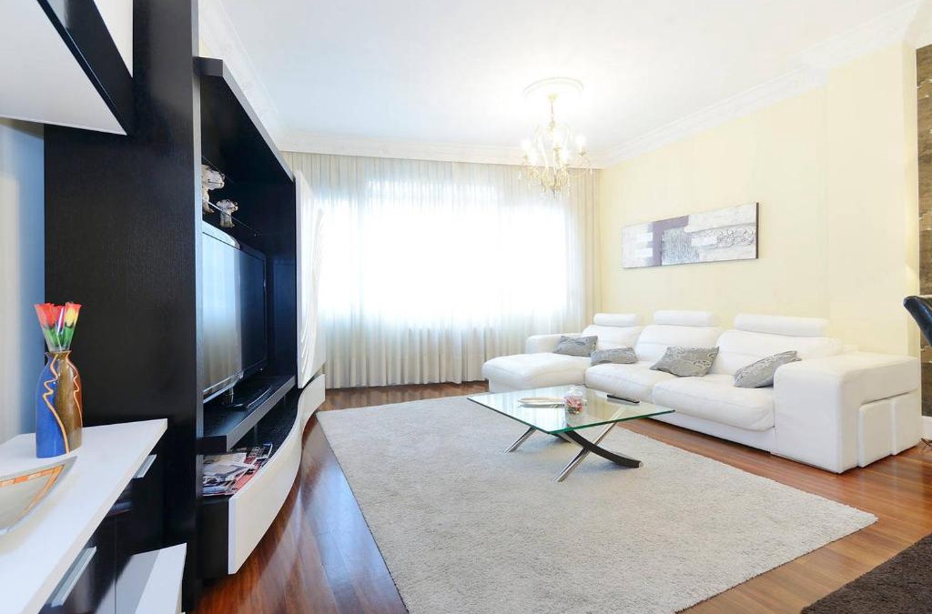 Abando Apartment | Apartamento frente al Guggenheim con wifi y parking privado gratis