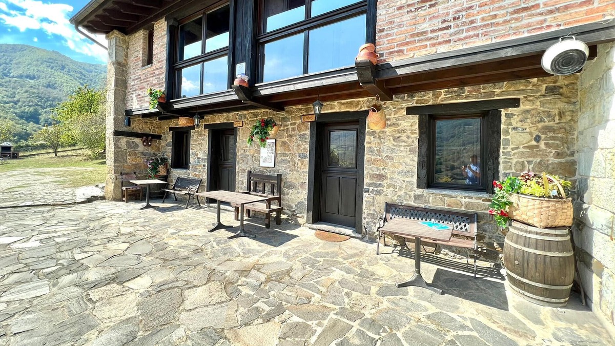 Jomezana De Abajo Apartment | Apartamento H con FreeWifi y vistas la montaña