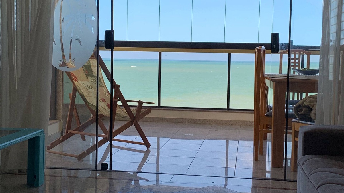Praia do Morro Apartment | Apartamento na Praia do Morro, frente ao mar, 4 quartos, 2 vagas, Wi-Fi, 10 π©ββ€οΈβπ¨