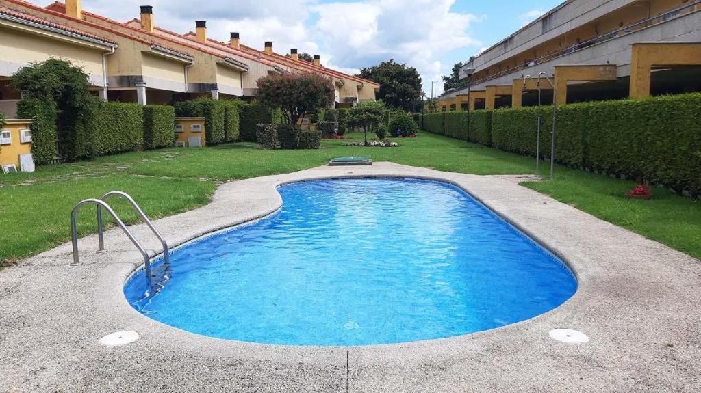 Portosin Apartment | Apartamento Portosin con piscina al lado de la playa