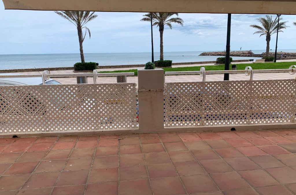 Port Saplaya Apartment | Apartamento primera línea de playa