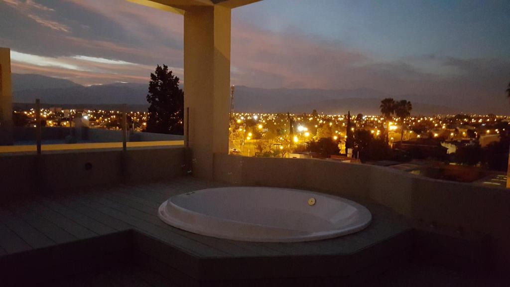 Salta Apartment | Apartamento Reyes Catolicos