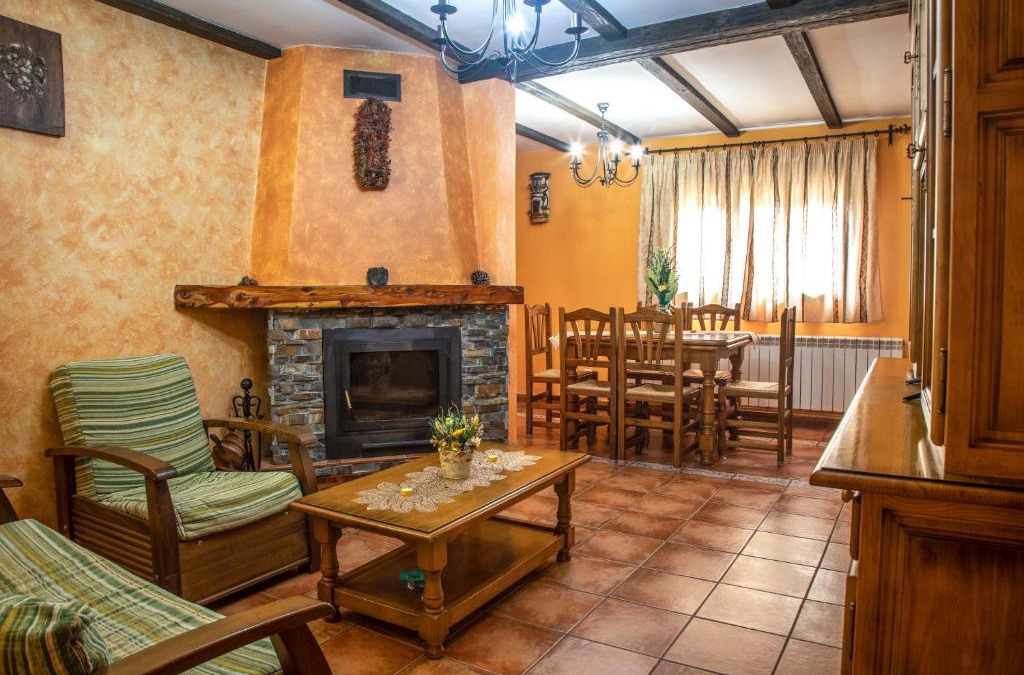 Poveda de la Sierra House | Apartamentos Cruz Mar