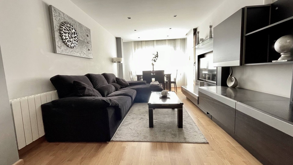 Arnedo Condo | Apartamentos Ciudad del Calzado Todo a un Paso Situado en Pleno Centro