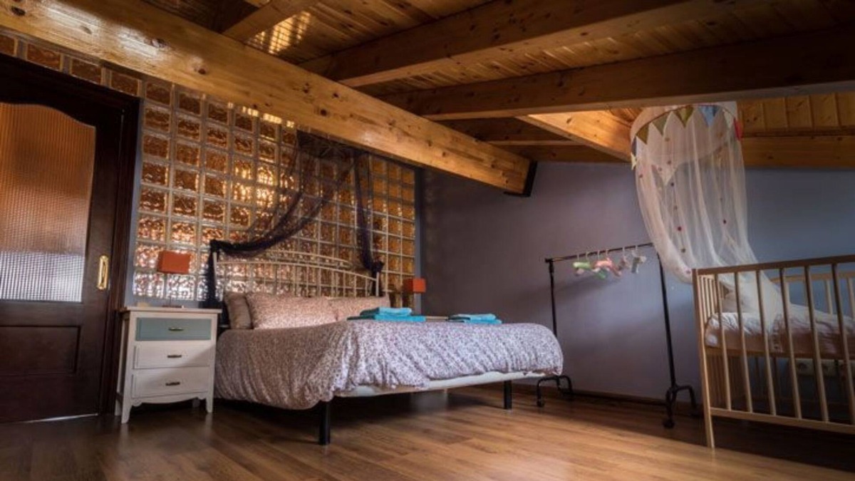 Mombeltran Apartment | Apartamentos Gredos (apartamento "alfonso")