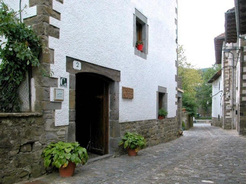Ochagavia Apartment | Apartamentos Pistolo
