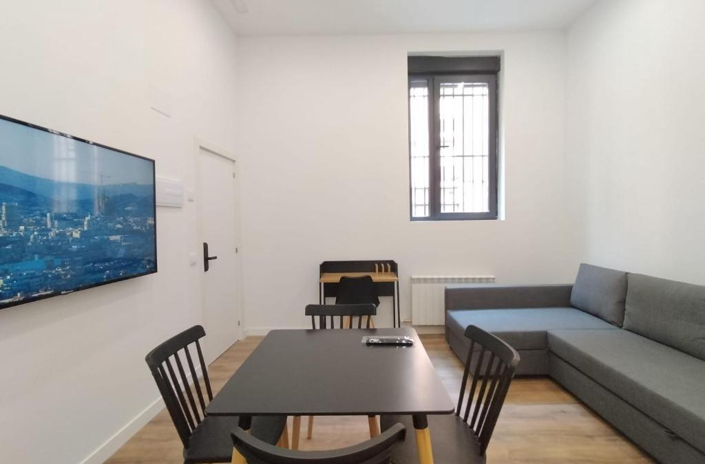 Oeste Apartment | Apartamentos Vacceas by gaiarooms