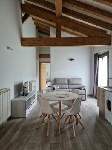 Panes Apartment | Apartamentos Villa de Panes - La Plaza
