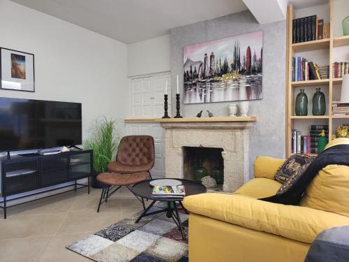 Sant Hilari Sacalm Apartment | Apartaments Font del Cirerer