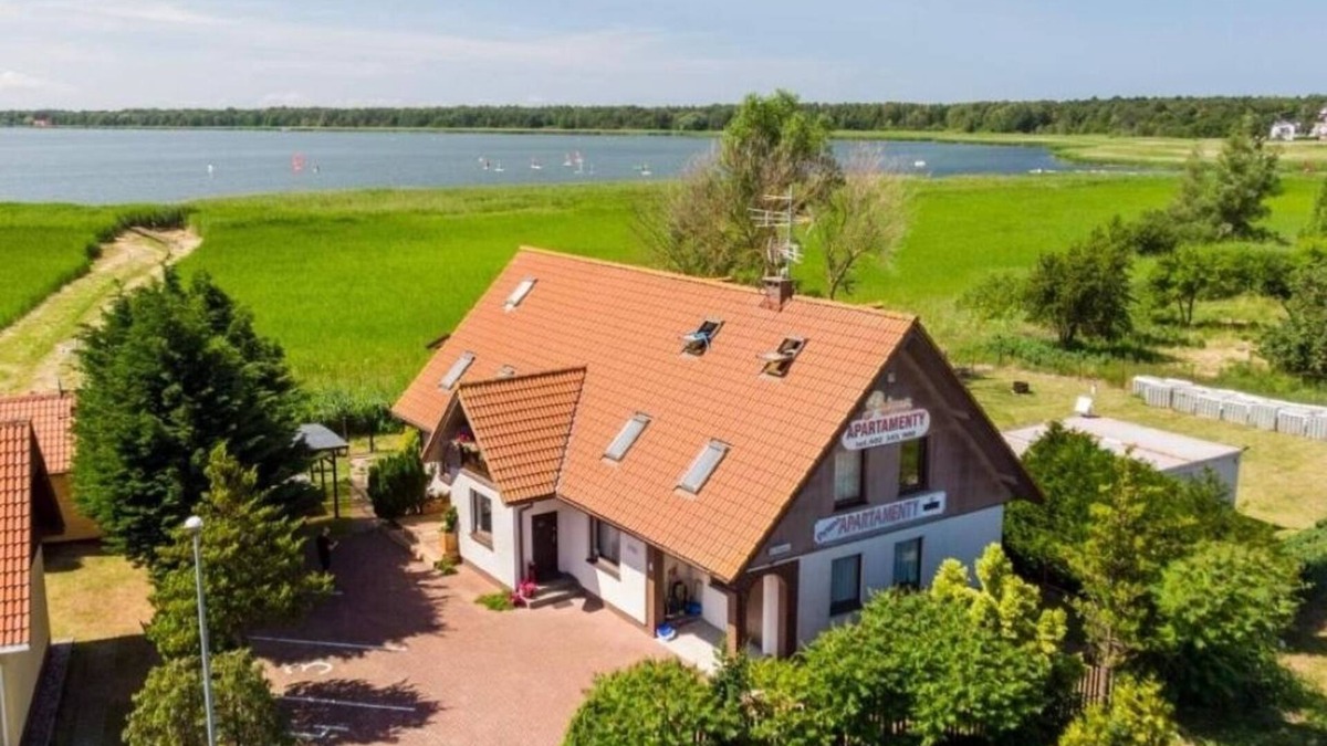 Dziwnowek Apartment | Apartamenty Prima with 2 bedrooms Beach is only 10 minutes walk away