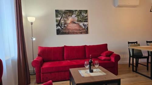 Osie Apartment | Apartamenty Rynek 3 Czerwony