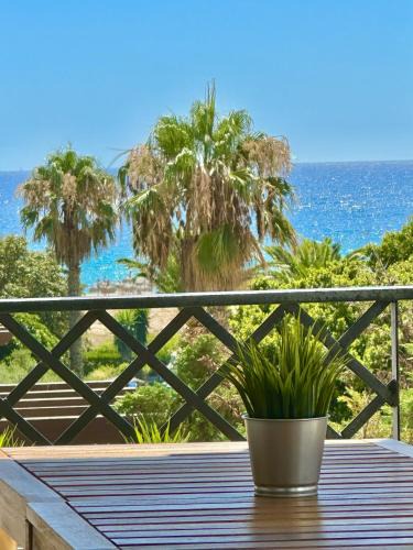 Atlanterra Apartment | Apartasuites Royal Zahara, Máximo confort con vistas al mar