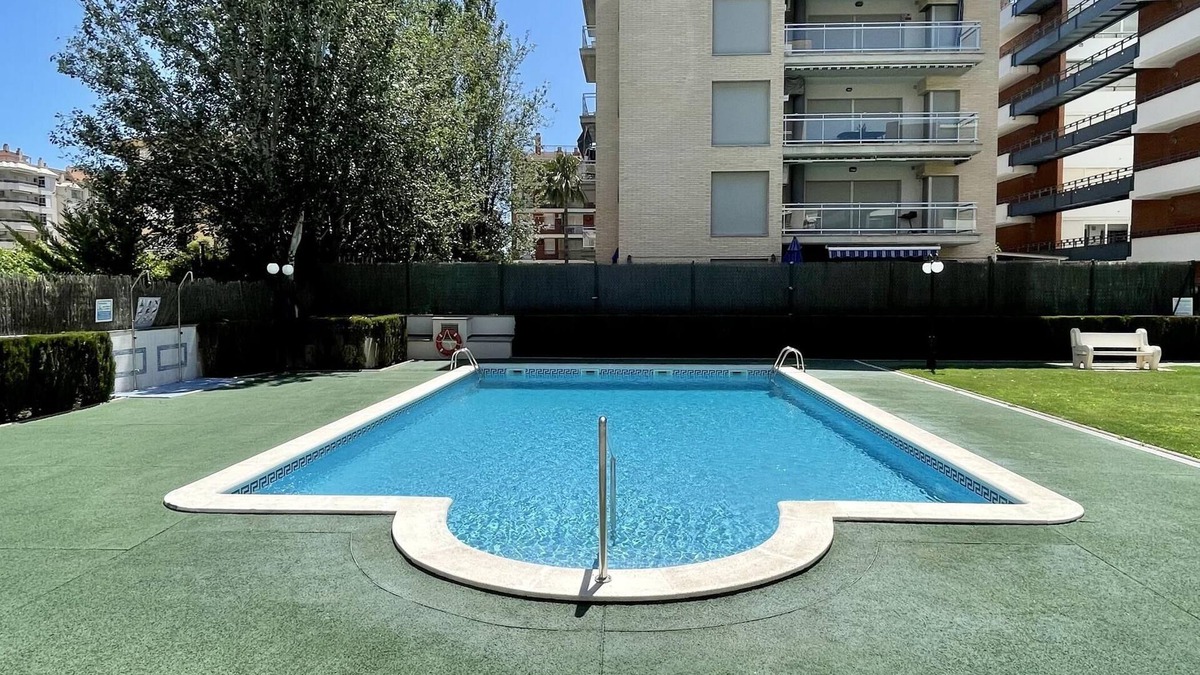 La Pineda Apartment | APARTBEACH CHLOE DOWNTOWN BEACH AIR CONDITIONING WITH POOL AND LARGE TERRACE