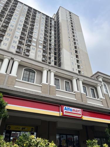Pancawati Apartment | Apartement Podomoro Golf View By Ensroom