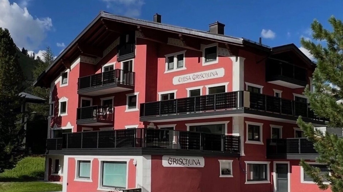 Ravaisch Apartment | Aparthotel Grischuna