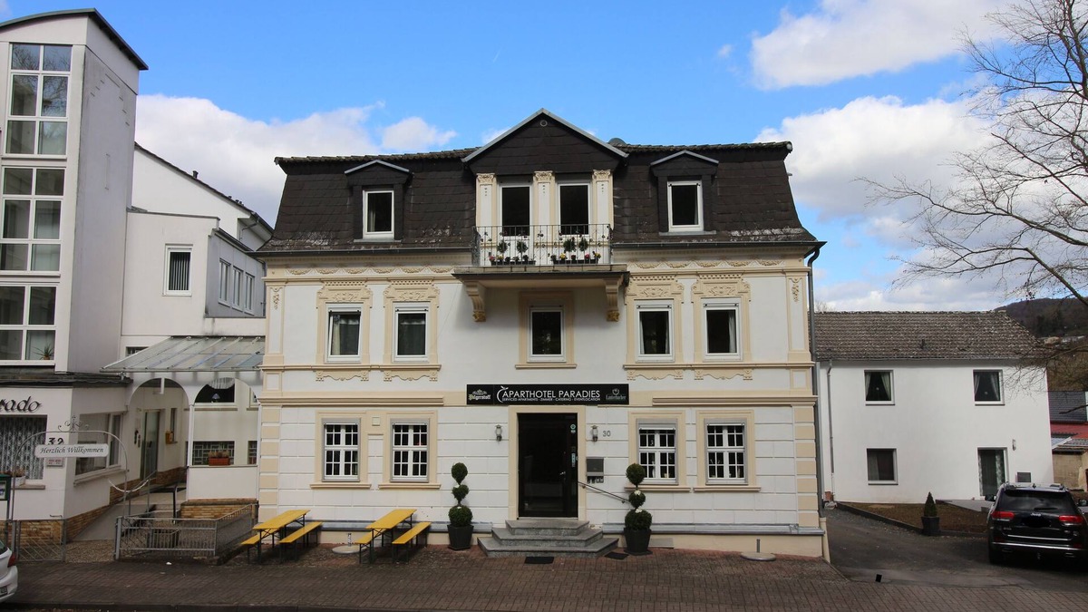 Bad Salzschlirf Hotel | Aparthotel Paradies