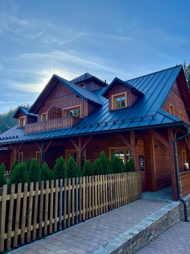 Velke Karlovice Apartment | Apartmán 8, Jezerné