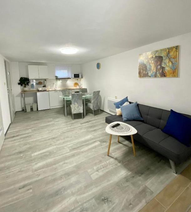 Bystrice Apartment | Apartmán Eden