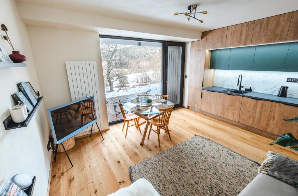 Zelezna Ruda Apartment | Apartmán Místo Na Vzduchu