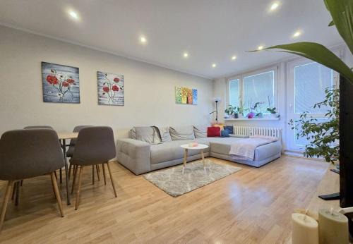 Stupava Apartment | Apartmán MARKI