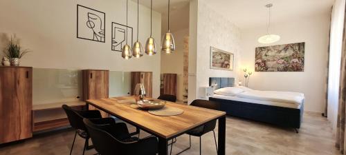 Krnov Apartment | Apartmán mezi stromy