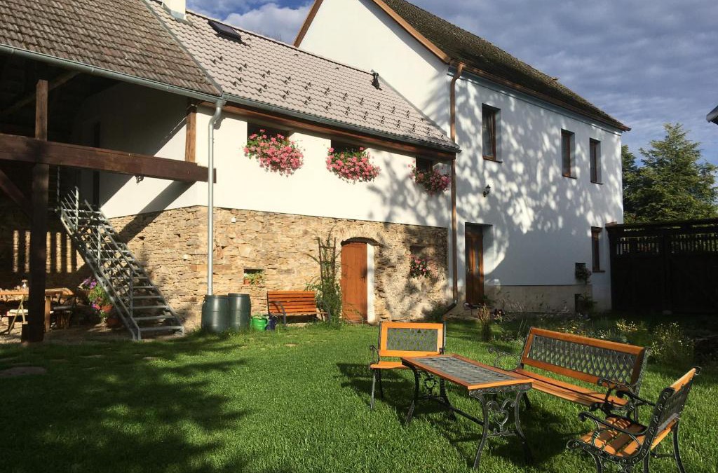 Micovice Apartment | Apartmán Na Vršku