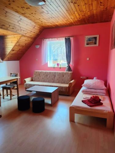 Bor u Skutce Apartment | Apartmán v Záchranné stanici Pasíčka