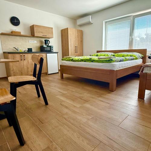Podhajska Apartment | Apartmány POKOJ