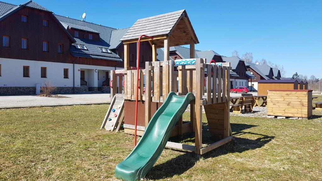 Nove Chalupy Apartment | Apartmány Prima Nova Lake