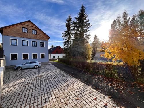 Loucna Pod Klinovcem Apartment | Apartmány Quattro