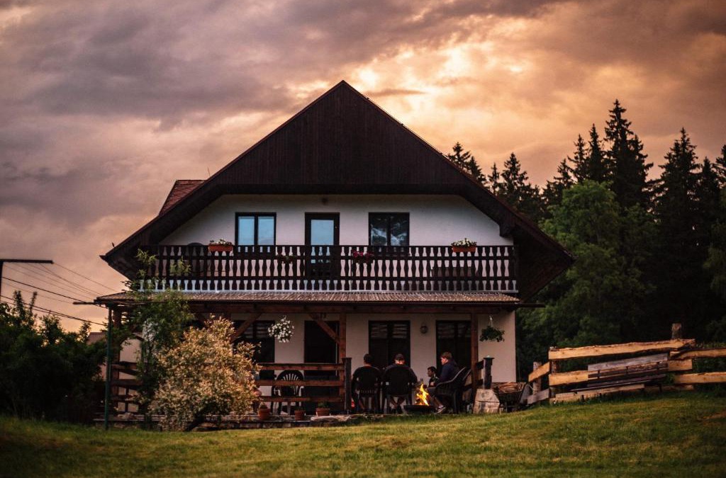 Cachrov Apartment | Apartmány Ve Mlejně