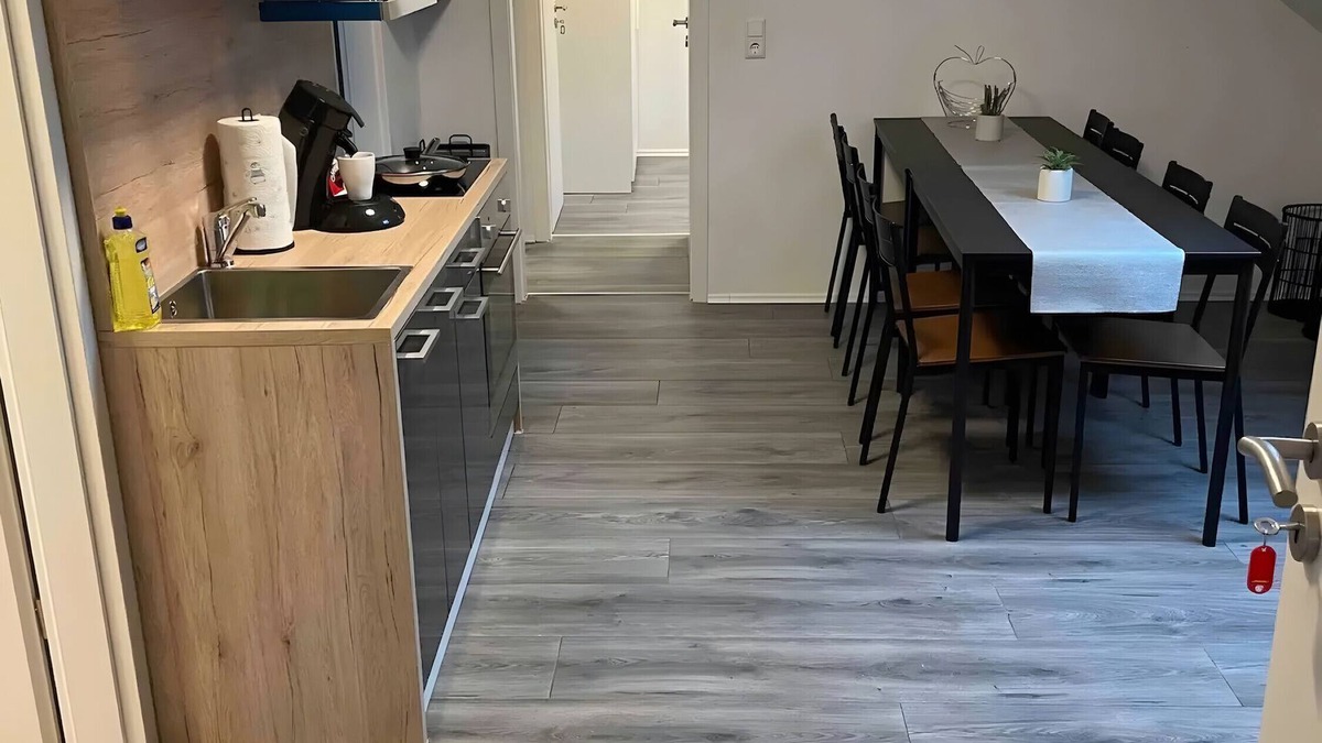 Furfeld Apartment | Apartment '10 Personen Appartment Bad Rappenau' with Wi-Fi