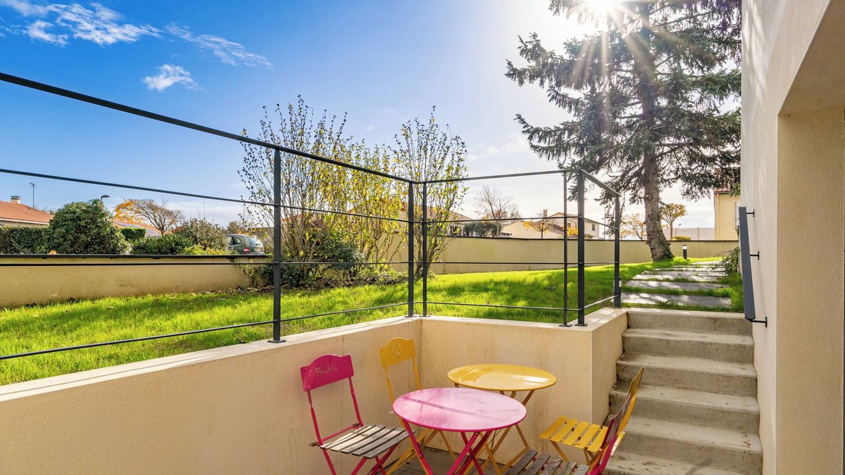 Saint-Christophe-du-Bois Apartment | Apartment 'La Chevallerie' with Private Terrace, Private Garden and Wi-Fi
