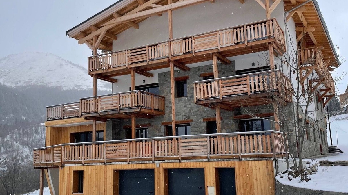 Saint-Francois-Longchamp Apartment | Apartment just 80 m from the ski lifts.